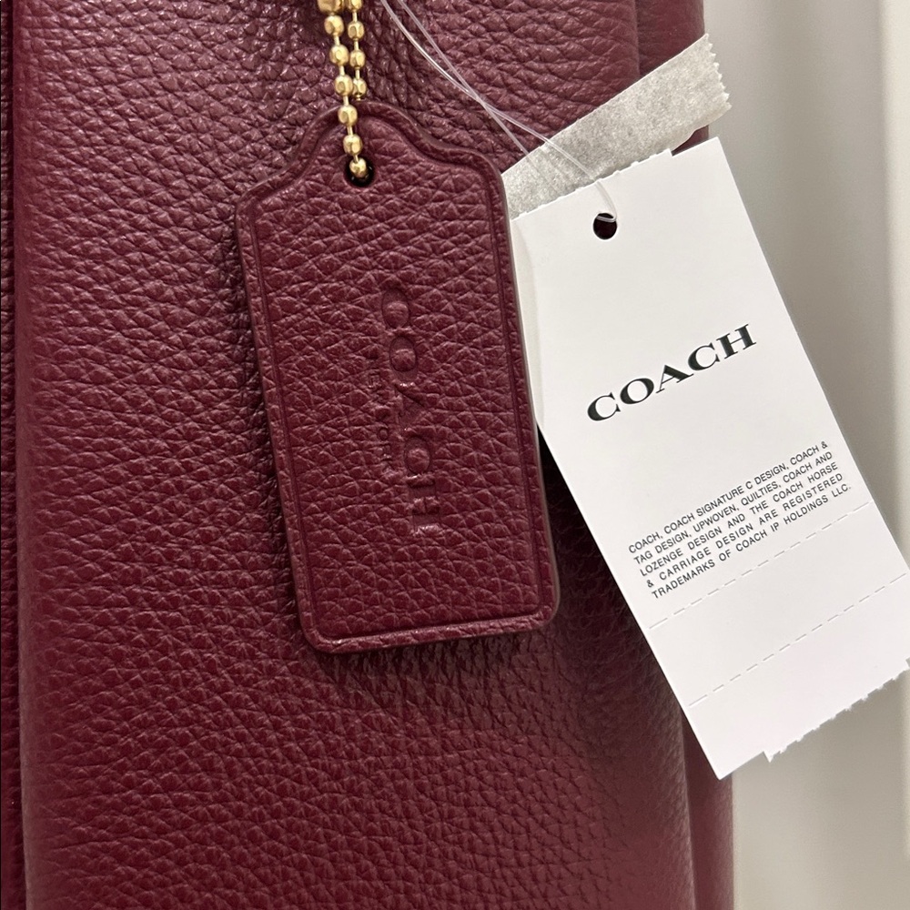 Coach (NWT) Hadley Large Shoulder Bag - Picture 6 of 16